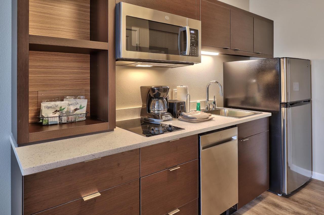 Towneplace Suites By Marriott Albuquerque Old Town Экстерьер фото