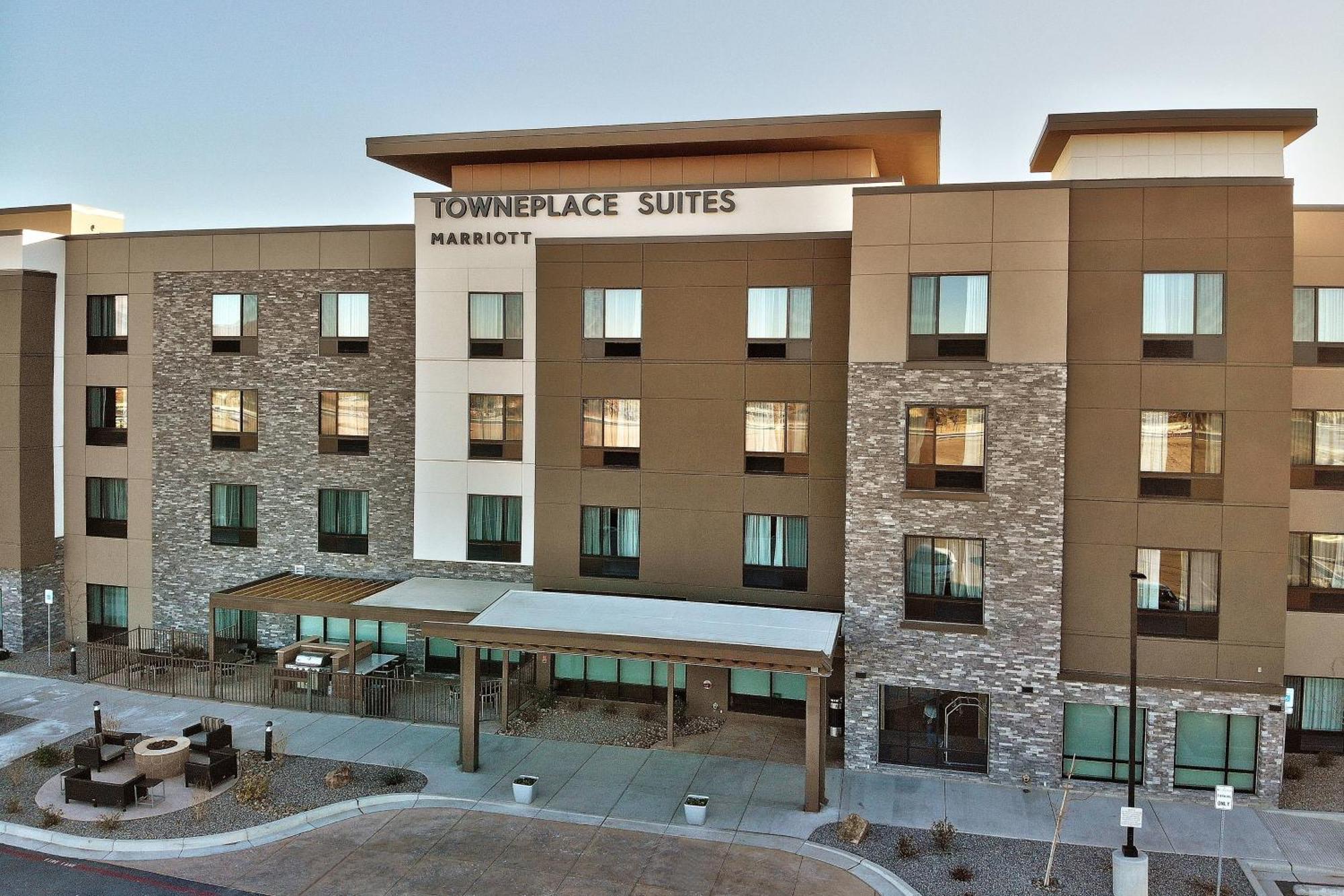 Towneplace Suites By Marriott Albuquerque Old Town Экстерьер фото